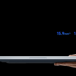 Slank profiel 15,9 mm en gewicht 1,48 kg van de Xiaomi Redmibook 14 Pro 2026 in de hand